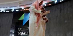 أسهم الأنابيب والعقارات تتصدر مكاسب السوق السعودي بنهاية جلسة الأربعاء