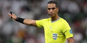 أمين عمر حكمًا لمباراة الأهلي وسموحة في الدوري الممتاز