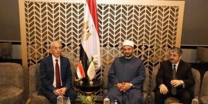 منها المنح الدراسية للطلاب الوافدين، أحمد نبوي يلتقي الأمين العام للمجلس الأعلى لمسلمي أوروبا لبحث التعاون
