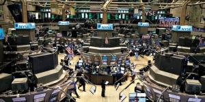 ارتفاع الأسهم الأمريكية مع تراجع النفط وتعزز توقعات رفع الفائدة