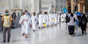 تبدأ من 450 الف جنيها.. التفاصيل الكاملة لتأشيرات الحج المباشر بوزارة السياحة