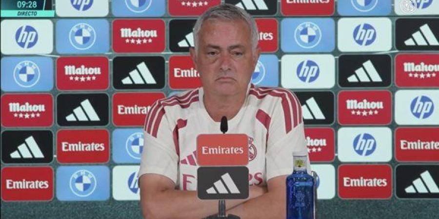 مورينيو عن اعتزال ميسي دوليا: "من اللاعبين الذين سنفتقدهم"