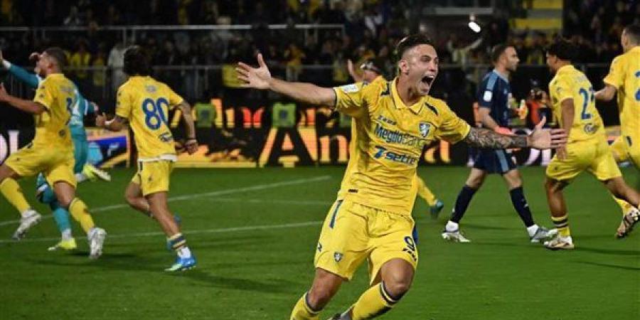 تحت أنظار عمر فايد، فروزينوني يفوز 3-2 على فينيزيا بالدوري الإيطالي