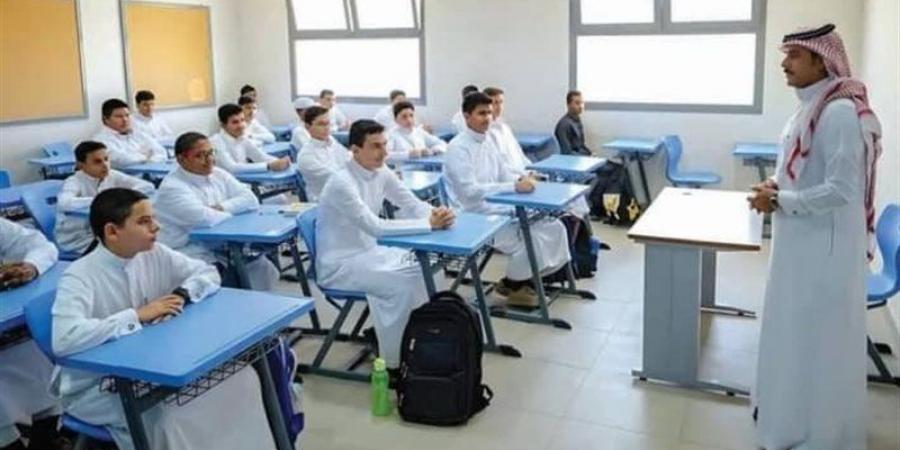 السعودية تقرر تحويل الدراسة في مدارس الرياض "عن بعد" لمدة أسبوع